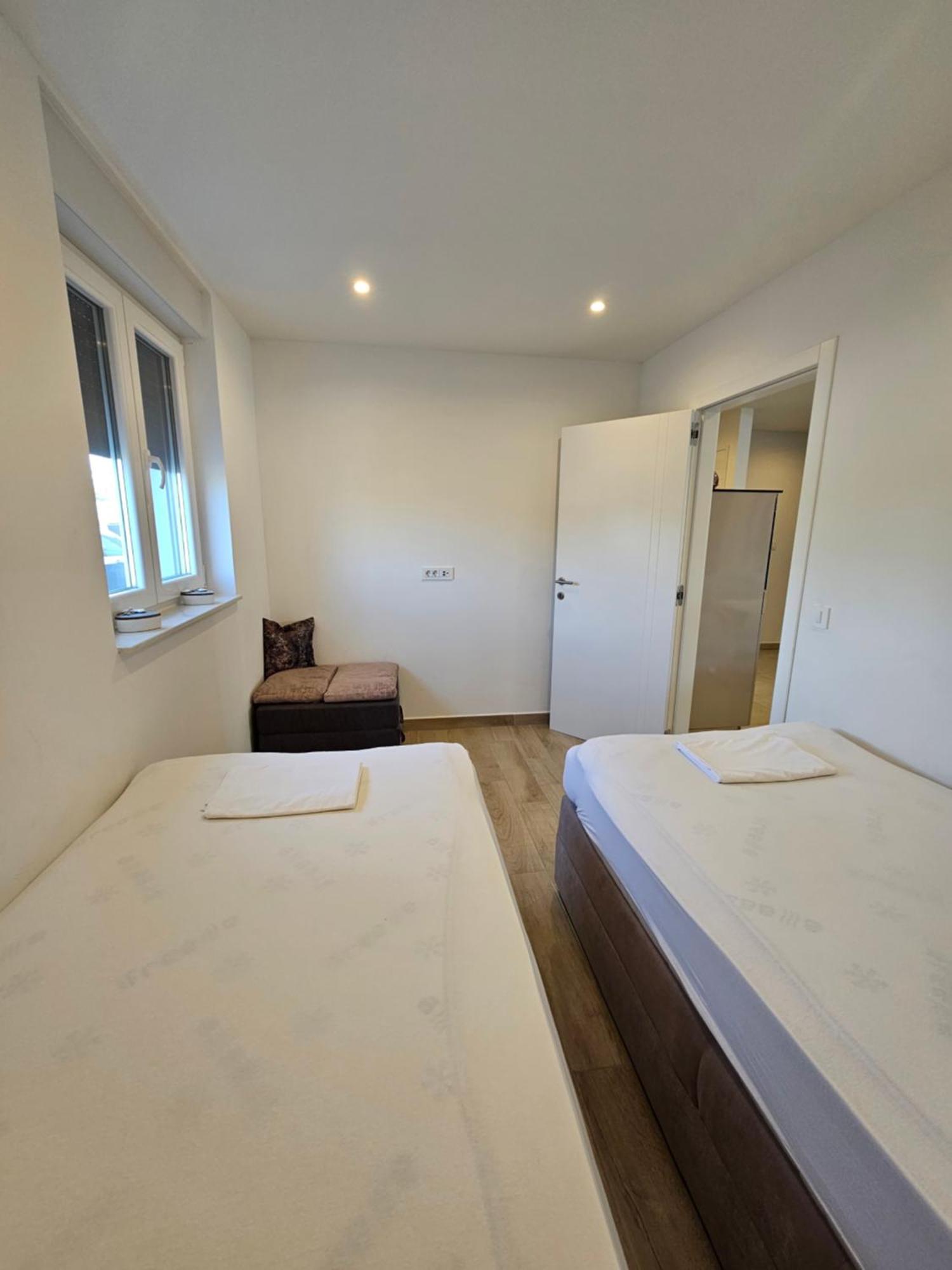 Apartment La Selina Nin